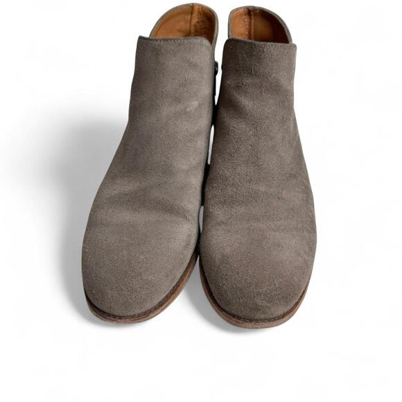 Frye Elyssa Shootie Booties Grey Suede Ankle Boots Sz 9.5B - Picture 2 of 8